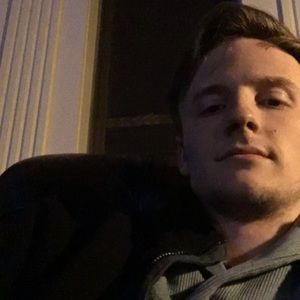 Meet your Posher, Evan